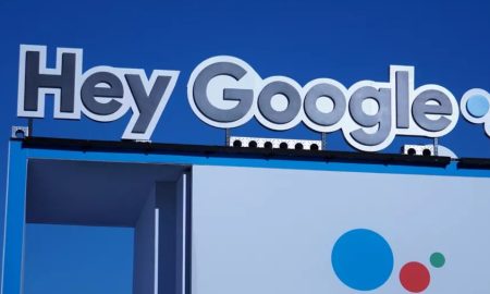 گوگل احتمالاً فرمان صوتی فعالسازی دستیار هوشمند خود را با اندروید XR تغییر می‌دهد!