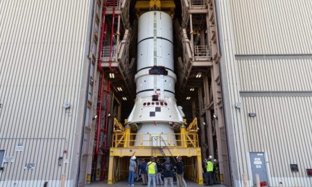 گامی به سوی ماه: ناسا آماده یکپارچه‌سازی راکت آرتمیس II می‌شود!